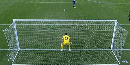 日本U23前锋谈点球被扑后反弹入网：原本我还以为踢飞了