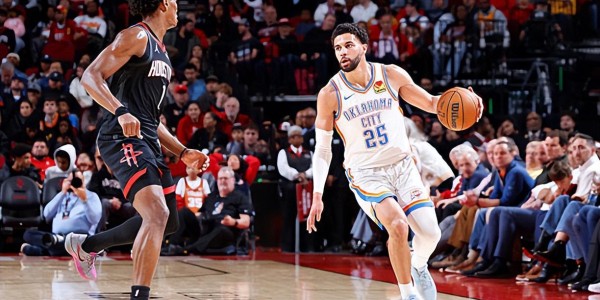 开云体育下载-攻防两端都完爆火箭！雷霆次轮秀确实已经成为联盟顶级第六人了？